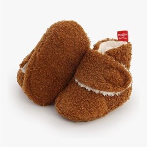 Cozy Brown Infant Booties Slippers